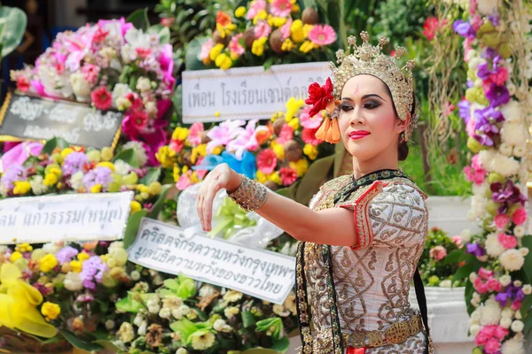 Thai dancing funeral