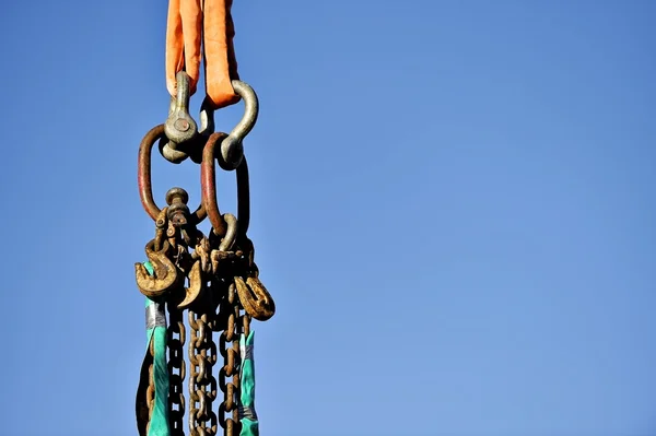 Industrial chain and hooks