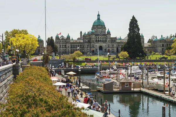 VICTORIA, BRITISH COLUMBIA, CANADA - MAY 19: Busy afternoon view