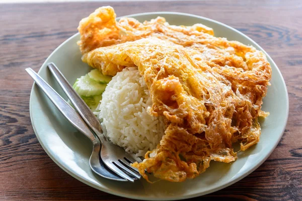Thai fried egg with rice