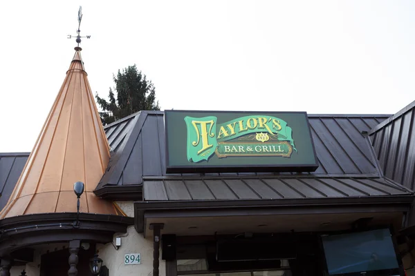 Taylor\'s Bar and Grill Eugene Oregon
