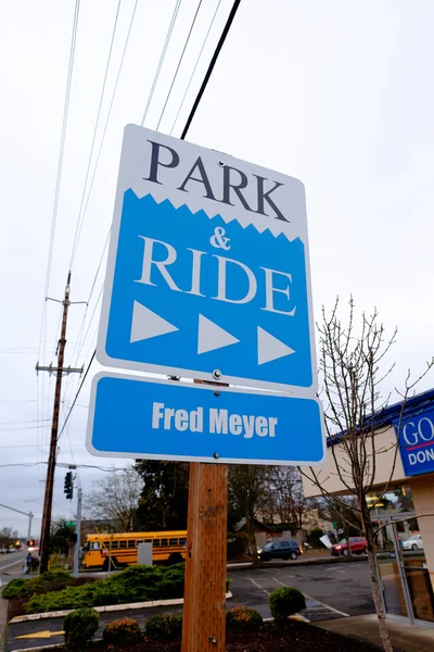 Park and Ride Sign Springfield Oregon