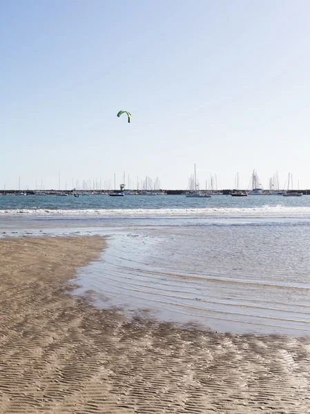 Kitesurfing in the beautiful port of Melbourne, Australia