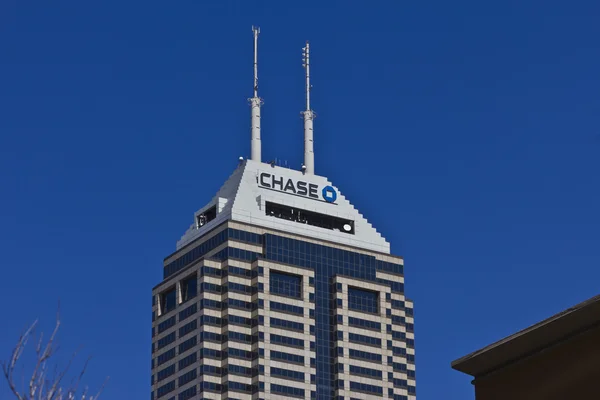 Indianapolis - Circa March 2016: Chase Bank I