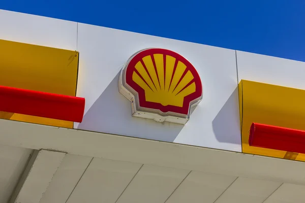 Indianapolis - Circa August 2016: Signage and Logo of Shell Gasoline. Royal Dutch Shell plc is based in The Hague, Netherlands II