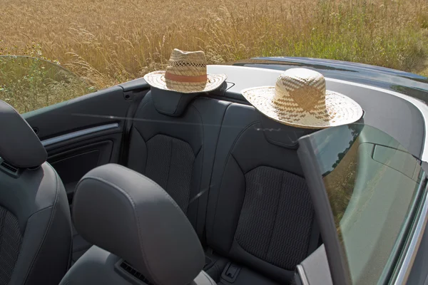 Summer, Sun, Car with two straw hats