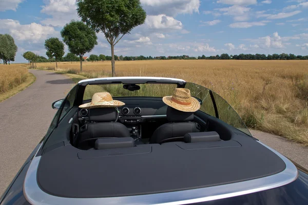 Summer, Sun, Car with two straw hats