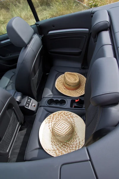 Summer, Sun, Car with two straw hats