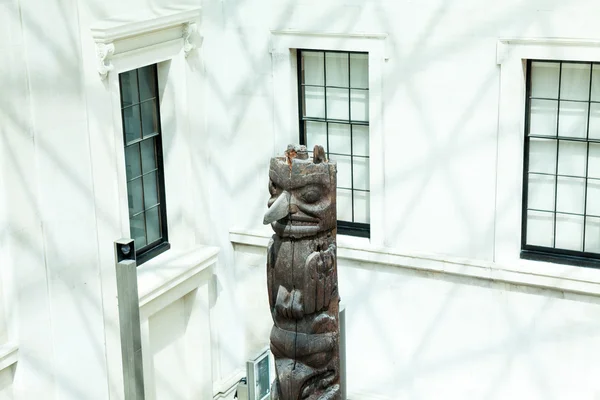 29. 07. 2015, LONDON, UK, BRITISH MUSEUM - Totem poles from British Columbia, Canada, at about year 1870