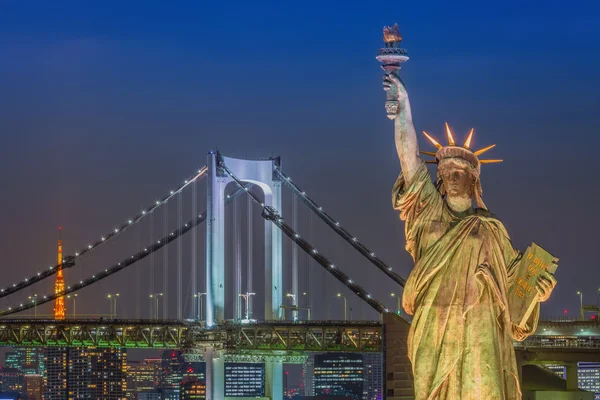 Statue of Liberty and Rainbow bridge, located at Odaiba Tokyo