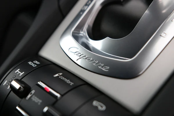 Porsche Cayenne GTS interior