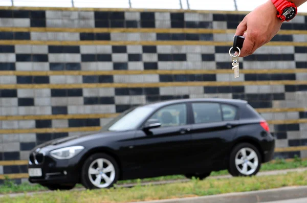 BMW 1-series and key to the car