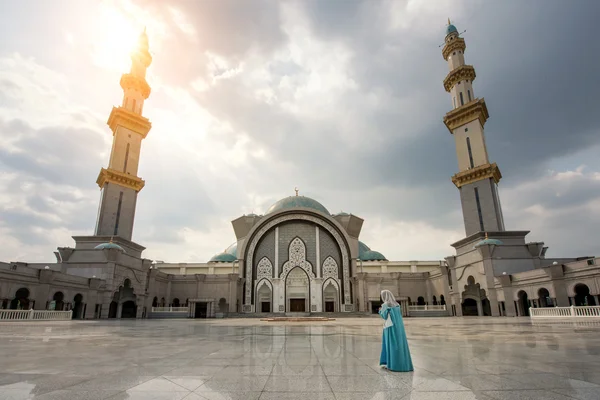 Wilayah persekutuan mosque with Islamic Malaysian muslim pray at