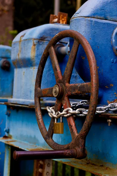 Gear controls for lake watershed valve control