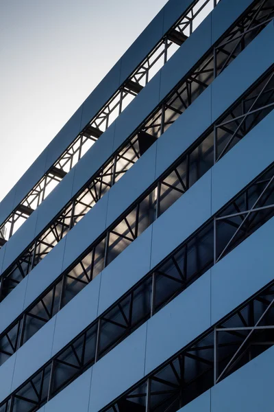 Concetto di architettura dettagli moderni edifici esterni business ... Architetture moderne sfondo
