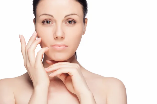 特写一个美丽的年轻女子的画像。护肤理念。自