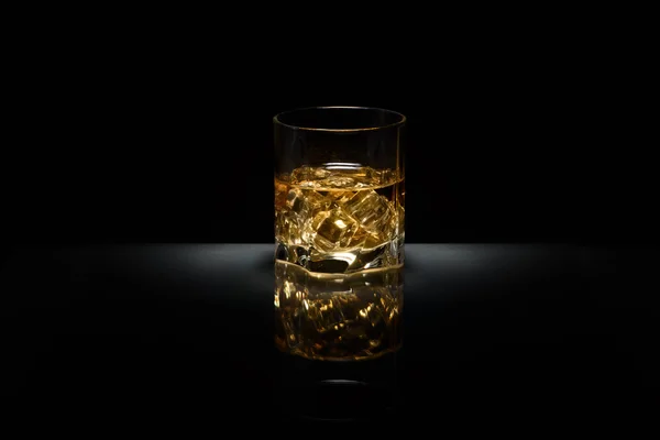 Luxe : les nouveaux coffrets whisky pour Noël Les fleurs du malt