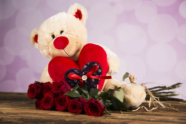 Day of love, Valentine\'s Day, roses and a teddy bear.