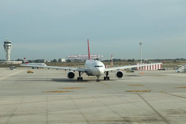 Turkish Airlines Airplane ready for take off at Barcelona Airport, Spain