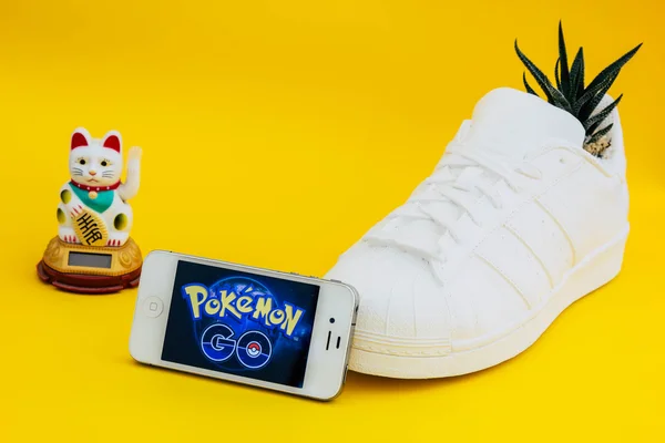 Pokemon Go interface on smartphone screen