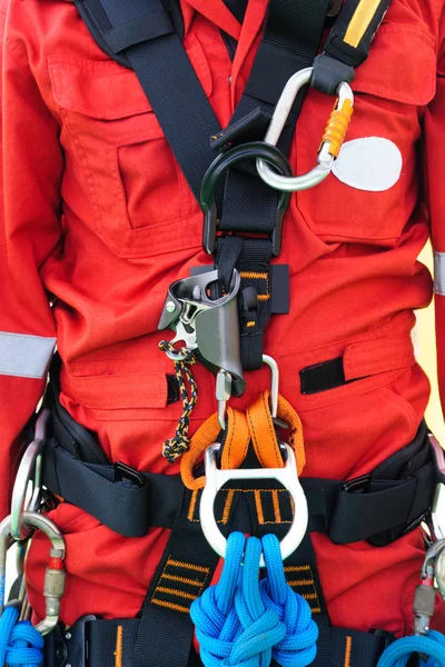 Rope access equipment for inspector