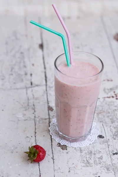 Strawberry and Banana smoothie healthy dring with yogurt