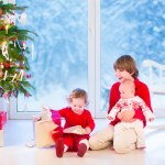 Door opening into a Christmas living room — Stock Photo © Sandralise