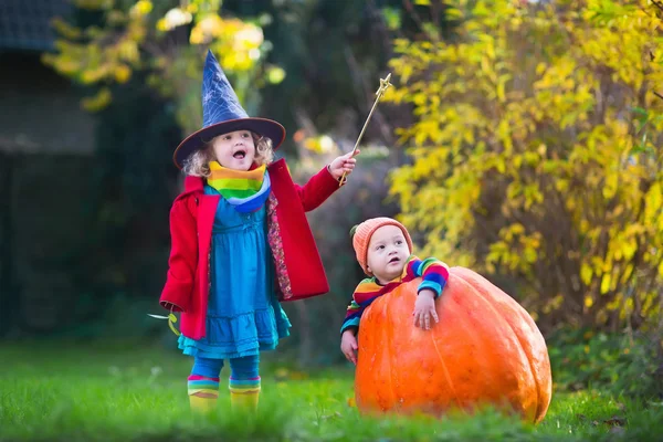 Kids trick or treating at Halloween