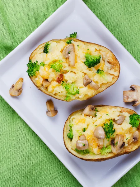 Broccoli, Cheese and Mushroom Chowder Potato