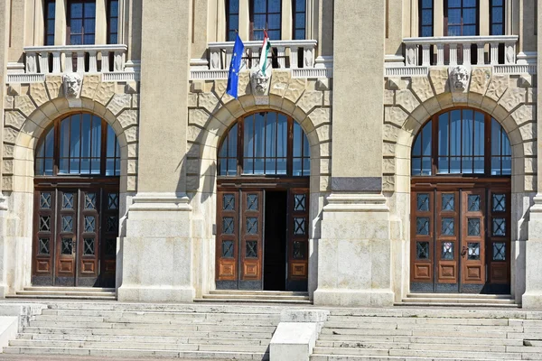 Main entrance of the university building