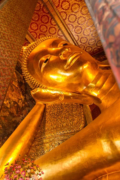 Reclining buddha in Wat Pho Bangkok, Thailand
