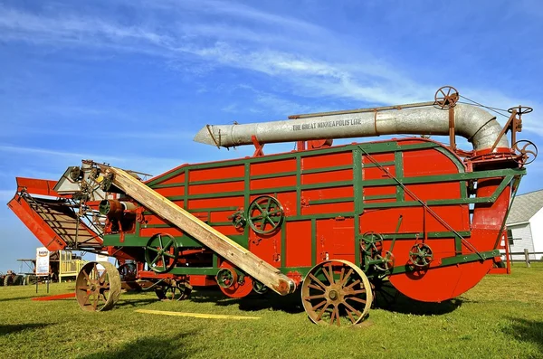 Thrshing machine from The Great Minnesota Line