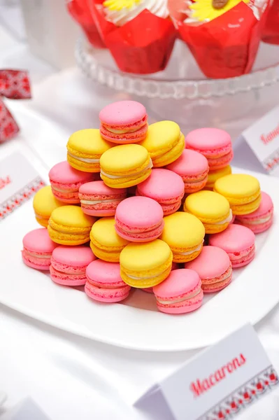 Wedding sweets macarons