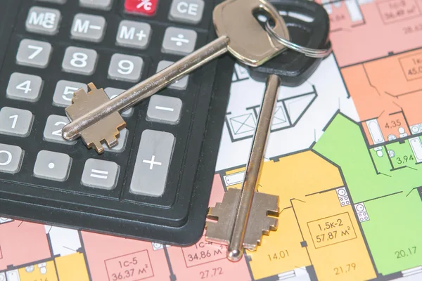 The keys and layout of a new apartment