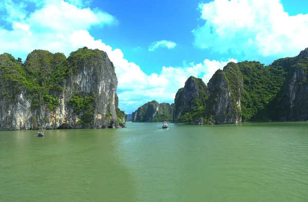 Cat ba and cat ca rock formations