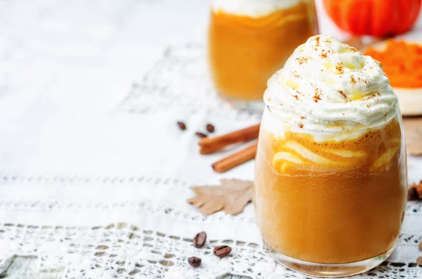 Ice honey pumpkin spice latte with whipped cream
