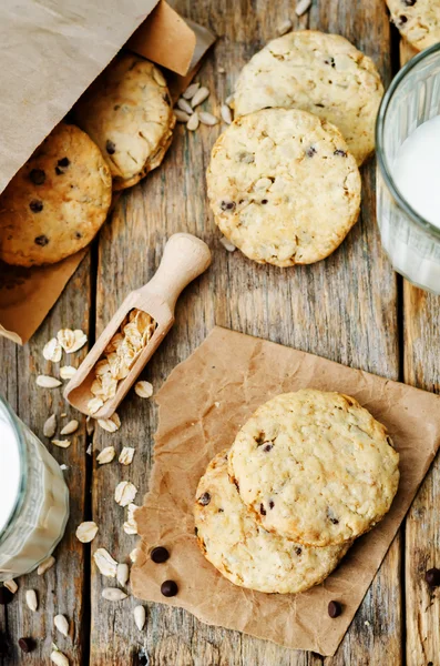 Oatmeal cookies with sunflower seeds and chocolate drops