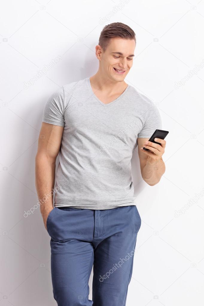 выстрел смс скачать