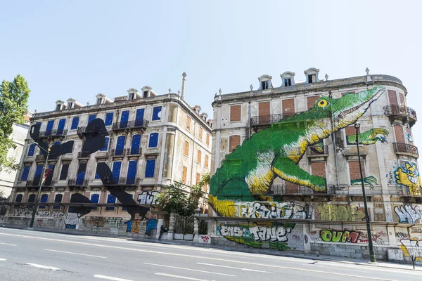 Street art in Lisboa, Portugal