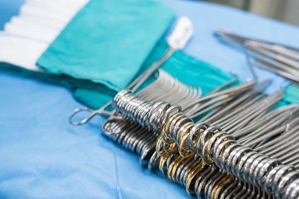 Surgical instruments for open heart surgery