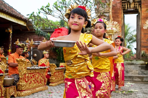 Balinese dance performance