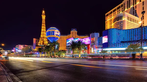 LAS VEGAS - JULY 12: Night view at traffic in the Las Vegas strip on July 12 , 2014 in Las Vegas.