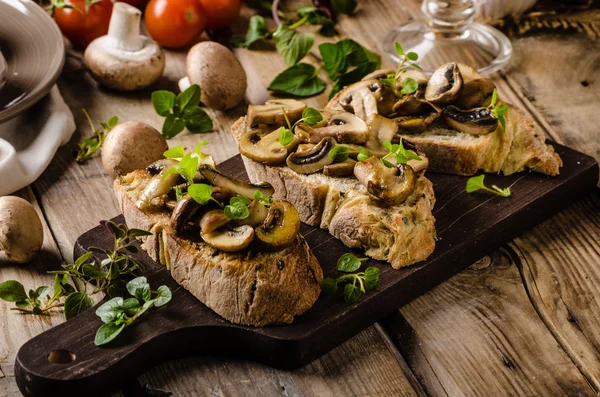 Rustic Toast bread with garlic, mushrooms and herbs