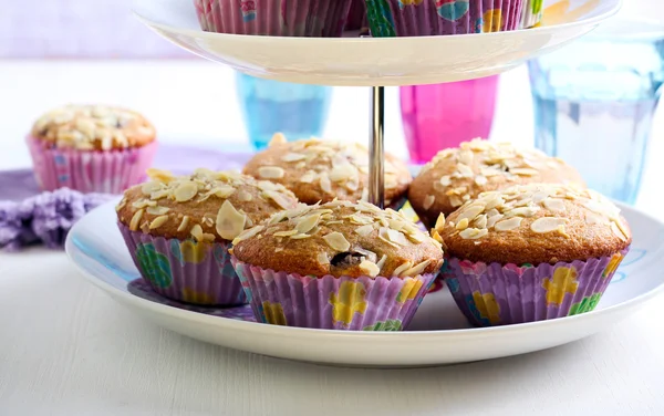 Low fat wholemeal muffins