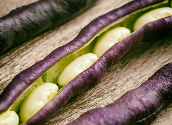 Purple beans, vegetables