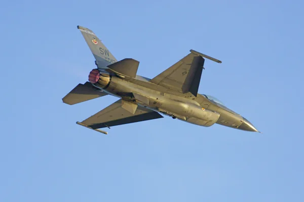 Airplane F-16 Jet fighter flying at 2016 Planes of Fame Air Show