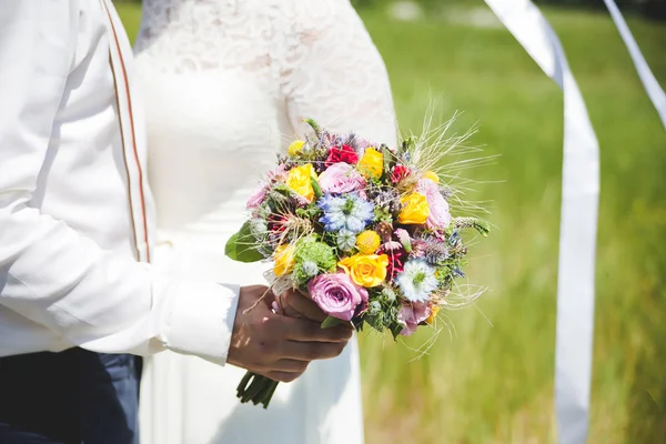 The bride\'s bouquet for wedding