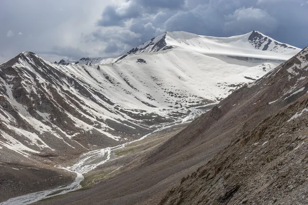Ice mountain from Khardung la pass