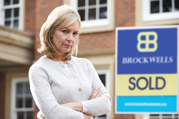 Mature Woman Forced To Sell Home Through Financial Problems