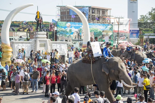 Elephants and People at the Elephant Square